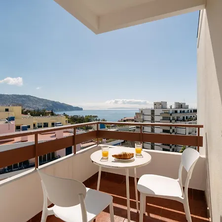 Casa Branca Apartments By Wanderlust Madeira, Vacation Rentals Apartment *