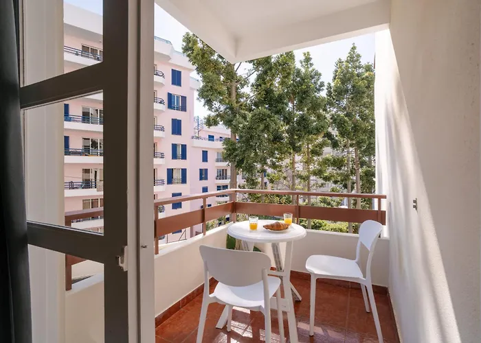 Casa Branca By Wanderlust Madeira, Vacation Apartament Funchal (Madeira)